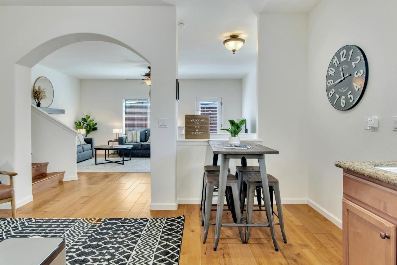 Downtown Paso: Sip N Sleepz 3 Bed/2.5 Bath Villa Paso Robles Eksteriør bilde