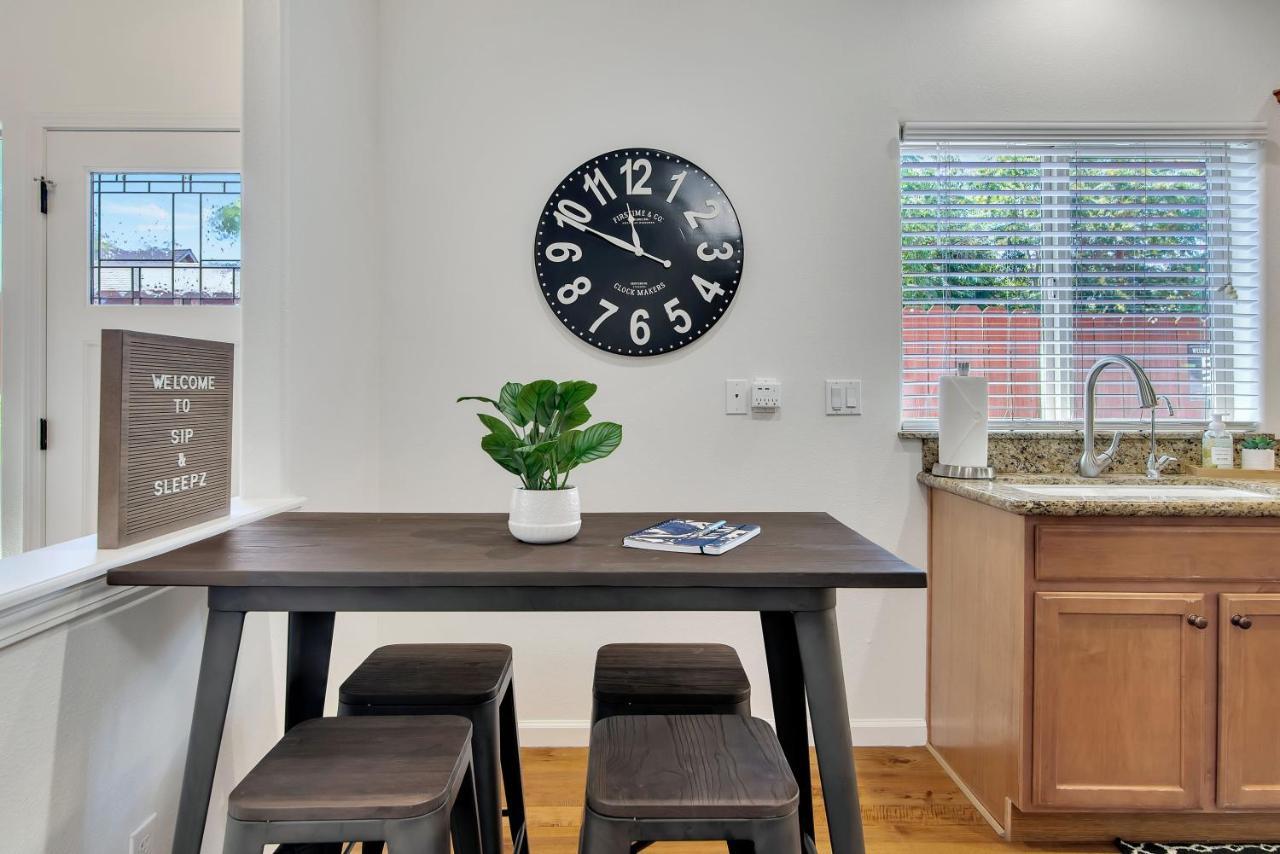 Downtown Paso: Sip N Sleepz 3 Bed/2.5 Bath Villa Paso Robles Eksteriør bilde