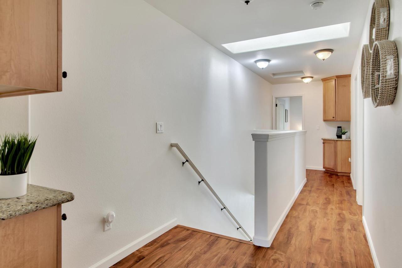 Downtown Paso: Sip N Sleepz 3 Bed/2.5 Bath Villa Paso Robles Eksteriør bilde