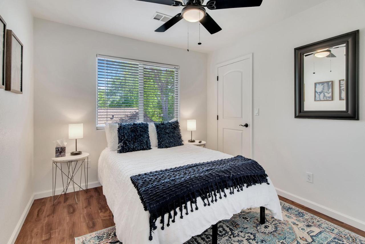 Downtown Paso: Sip N Sleepz 3 Bed/2.5 Bath Villa Paso Robles Eksteriør bilde