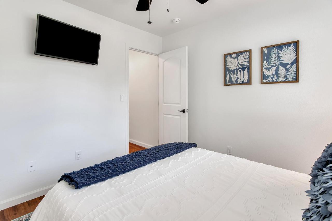Downtown Paso: Sip N Sleepz 3 Bed/2.5 Bath Villa Paso Robles Eksteriør bilde